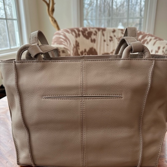 The Los Feliz Satchel Sand NWOT - Picture 3 of 5